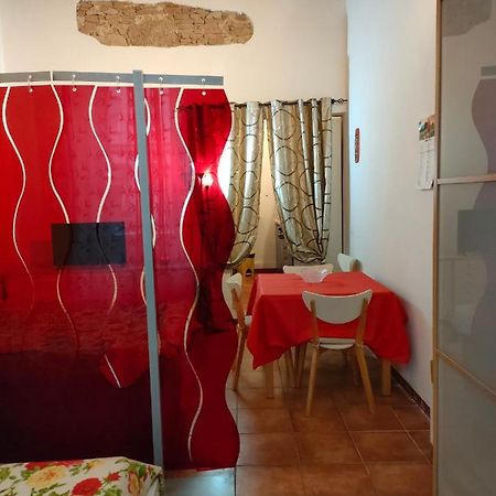 Mini Appartamento Ливорно Экстерьер фото