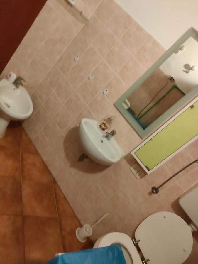 Mini Appartamento Ливорно Экстерьер фото